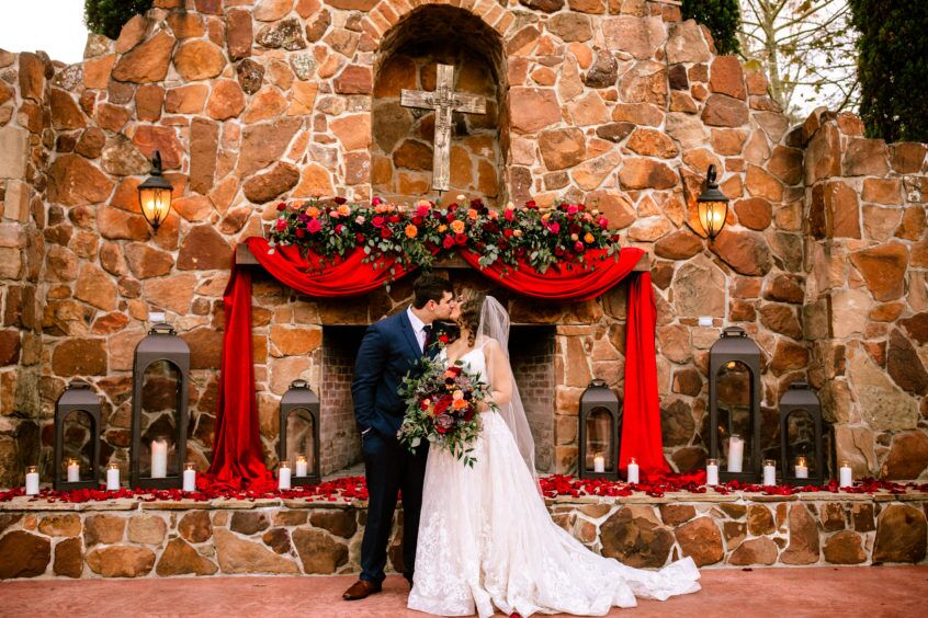 16 Ways To Incorporate Color Into Your Wedding Day - Madera Estates in Conroe, Texas