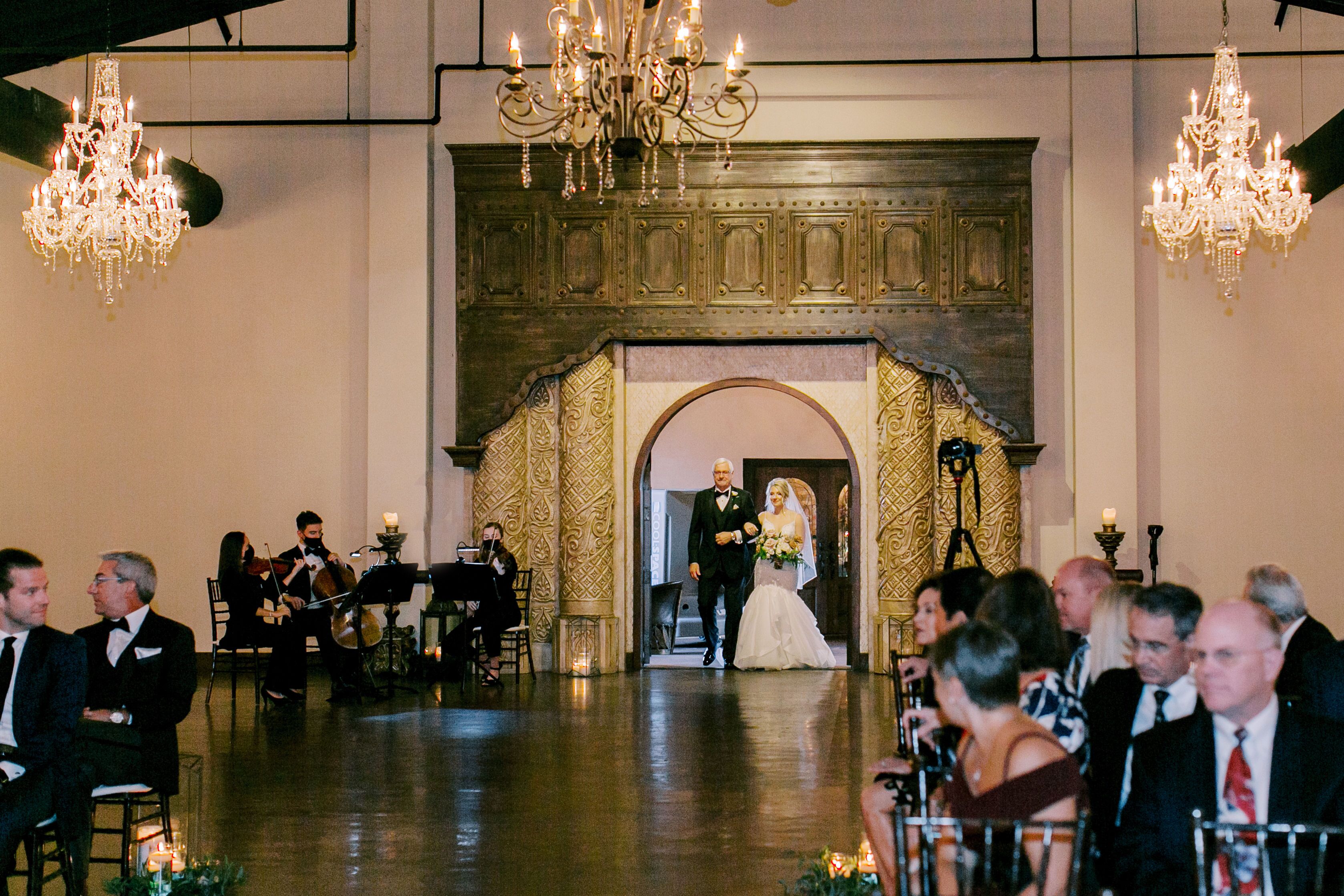 Emily + Nick (Photography: Mustard Seed Photography)