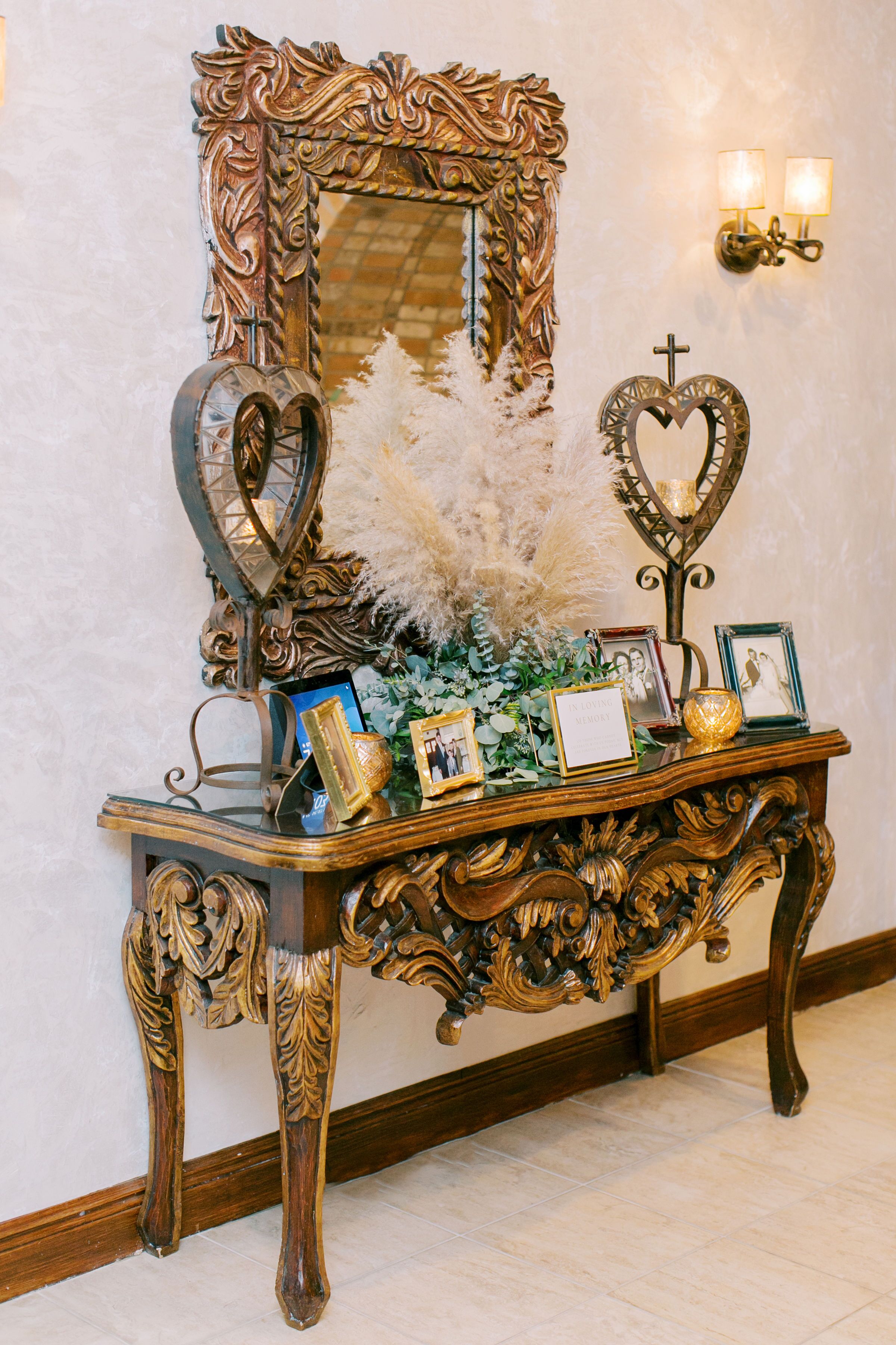 Emily + Nick (Photography: Mustard Seed Photography)