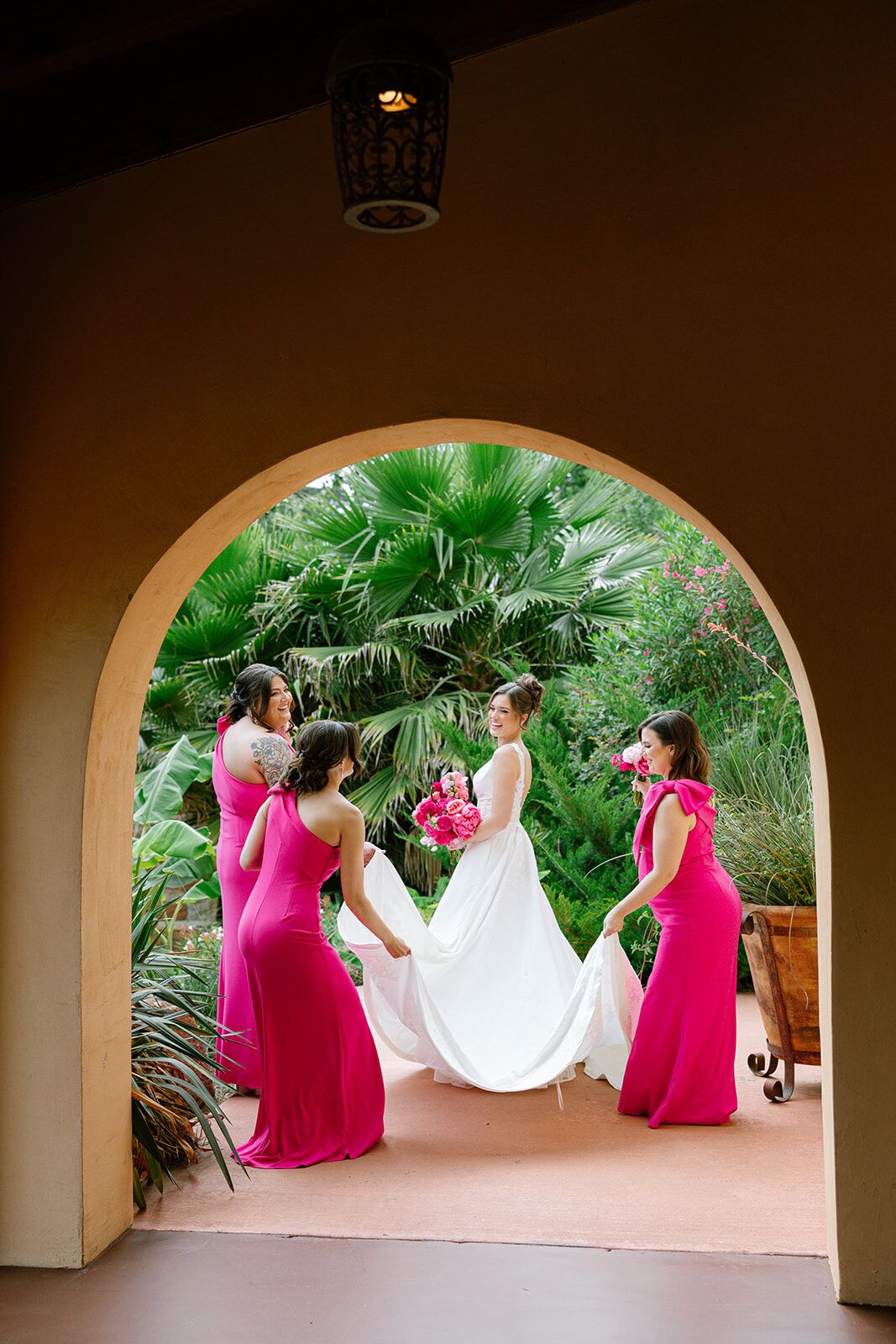 (Photo courtesy of Veil and Vow Photography) (Photo courtesy of Veil and Vow Photography)